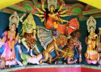 গলাচিপায় ৩০টি মন্ডপে মহা ষষ্ঠীর মধ্য দিয়ে দূর্গাৎসব শুরু