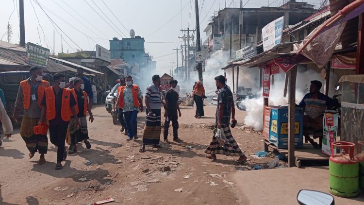 কুয়াকাটায় ডেঙ্গু প্রতিরোধে বিশেষ পরিষ্কার-পরিচ্ছন্নতা অভিযান