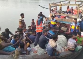 নিষেধাজ্ঞার শেষ দিনেও কলাপাড়ায় ২৬ জেলে আটক