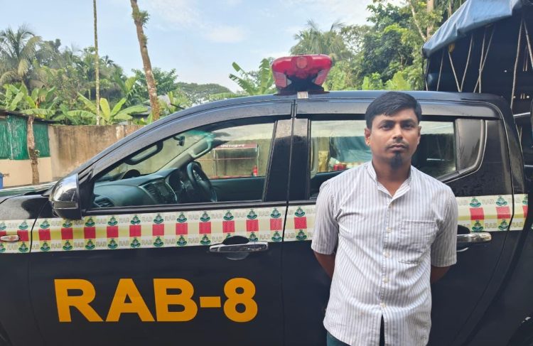 তেঁতুলিয়া নদীতে ট্রলারসহ ১৫ লাখ টাকার তরমুজ ডাকাতি, মূল হোতা কামাল গ্রেপ্তার