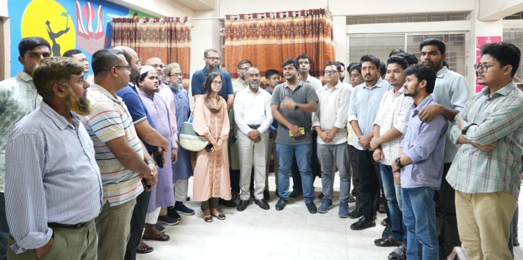 পবিপ্রবির ক্যাফেটেরিয়ায় পর্দানশীন নারী শিক্ষার্থীদের জন্য ‘পর্দা কর্নার’ চালু