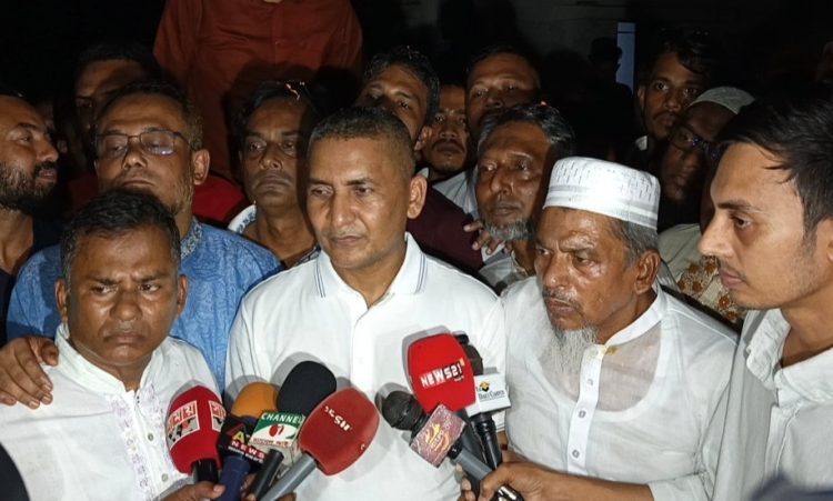 তারেক রহমানের সোনার বাংলা গড়ার স্বপ্ন বাস্তবায়ন করতে হবে: নুরুল ইসলাম নয়ন