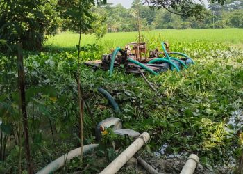 বাউফলে অবৈধভাবে বালু উত্তোলনের দায়ে ড্রেজারের মালিককে জরিমানা