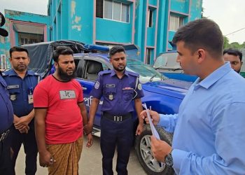কুয়াকাটায় হোটেল কক্ষে ঢুকে দুই পর্যটক দম্পতির ভিডিও ধারণ, যুবকের কারাদণ্ড