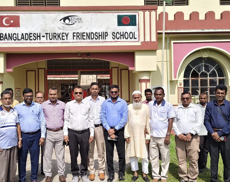গলাচিপার বাংলাদেশ-তুরস্ক ফ্রেন্ডশিপ স্কুল পরিদর্শনে যুগ্ম সচিব