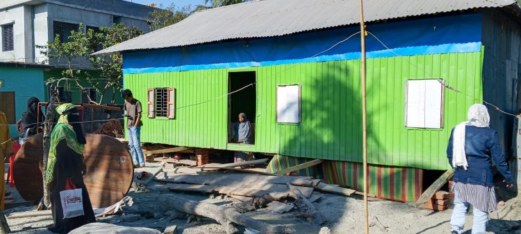 কুয়াকাটায় দলিল না দিয়ে বিক্রিত জমি জবরদখলের অভিযোগ