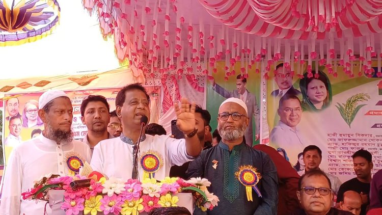 নেতাকর্মীদের এতিম বানাইয়া তাদের নেত্রী দেশ ছাইড়া পালাইয়া গেছে: এবিএম মোশাররফ হোসেন