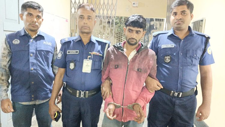 ‎চরফ্যাশনে আলোচিত ধর্ষণ মামলার আসামী জসিম গ্রেফতার
