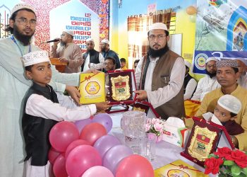 ‎শশীভূষণে ইকরা মডেল মাদ্রাসায় বোর্ড পরীক্ষার্থীদের জন্য দোয়া ও পুরস্কার বিতরণ