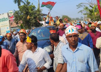 আমতলীতে বিএনপি নেতাকে গনসংবর্ধনা