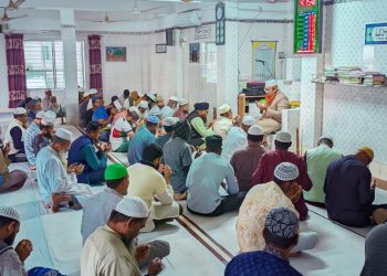 কুয়াকাটাসহ উপকূলীয় এলাকায় খালেদা জিয়ার সুস্থতা কামনায় দোয়া মাহফিল