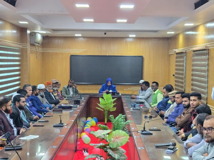 দুমকিতে নবাগত উপজেলা নিবার্হী অফিসারের মতবিনিময় সভা অনুষ্ঠিত