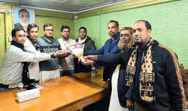 মির্জাগঞ্জে বাংলাদেশ ক্ষুদ্র মৎস্যজীবী জেলে সমিতির সাথে সাংবাদিকদের মতবিনিময়