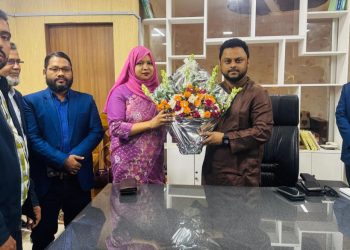 দুমকিতে নতুন ইউএনও মোছাঃ ফরিদা সুলতানার দায়িত্ব গ্রহণ