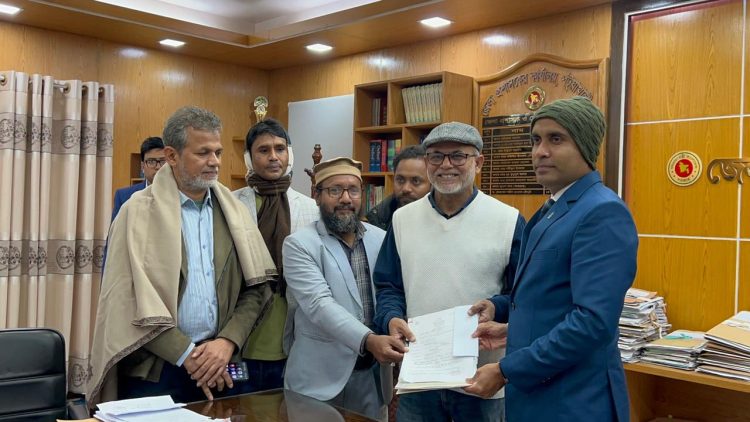 পটুয়াখালী-১ আসনে মনোনয়ন জমা দিলেন এবি পার্টির আব্দুল ওহাব মিনার