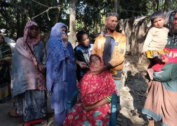 স্ত্রীর চিকিৎসার জন্য রওনা হয়ে লঞ্চ দুর্ঘটনায় স্বামীর মৃত্যু, চরফ্যাশনে সন্তানদের আহাজারি