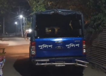 কুয়াকাটায় ভাড়া বাসা থেকে গৃহবধুর গলাকাটা লাশ উদ্ধার, স্বামী পুলিশ হেফাজতে