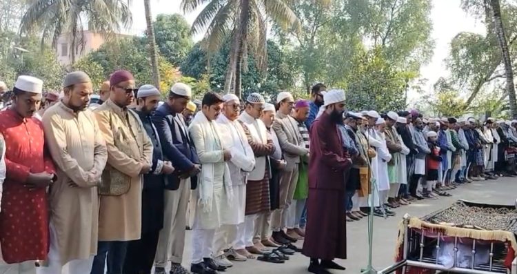 চিরনিদ্রায় শায়িত সাংবাদিক জাহিদ রিপন