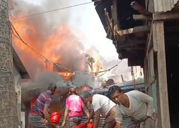 গলাচিপায় অগ্নিকাণ্ডে পাঁচটি বসতঘর ক্ষতিগ্রস্ত