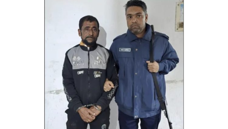 মির্জাগঞ্জে সিয়াম হত্যায় জড়িত মাদক কারবারি মোস্তফা মৃধাকে গ্রেপ্তার করেছে পুলিশ