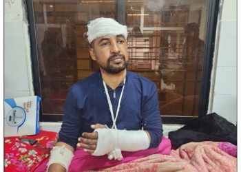 পটুয়াখালীতে পুলিশের এসআইকে কুপিয়ে জখম
