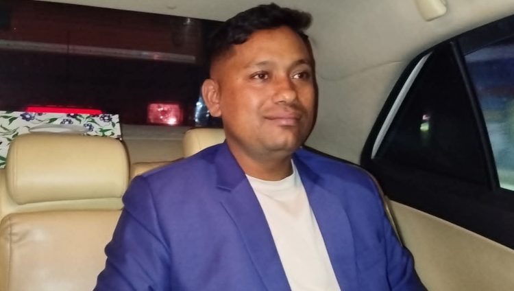 দুমকি স্বেচ্ছাসেবক দলের সদস্য অলিউর রহমানের বহিষ্কারাদেশ প্রত্যাহার