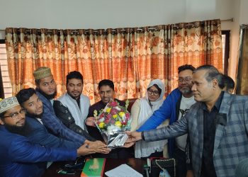 ডিএক্সএন পটুয়াখালীর পরিচালক কাওসার হোসেন কে সংবর্ধনা