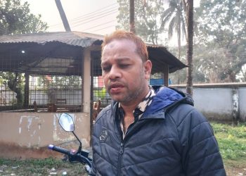 বাউফলে দৈনিক মানবকথার সাংবাদিক আনিচুরের ওপর হামলা, চাঁদাদাবির অভিযোগ