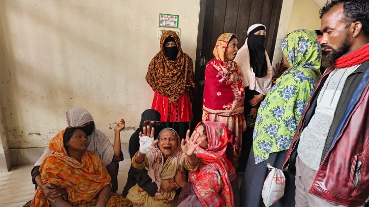 দুই ভাইয়ের দ্বন্দ্ব থামাতে গিয়ে ছুরিকাঘাতে চাচাতো ভাই খুন, আটক ২