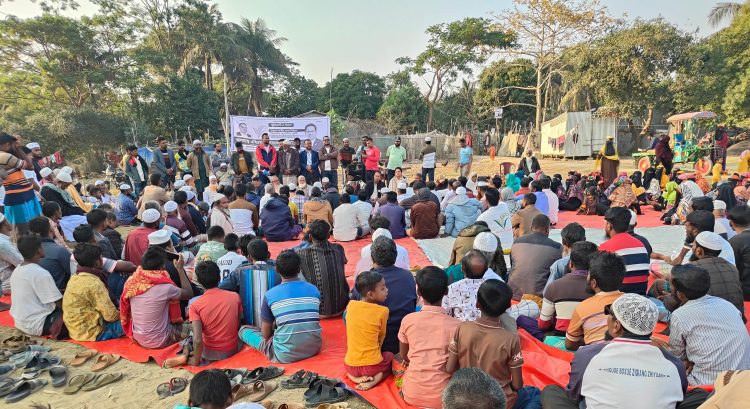 কুয়াকাটার খাজুরায় ধানের শীষের সমর্থনে উঠান বৈঠক অনুষ্ঠিত