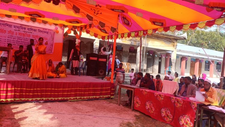 দুমকির পাঙ্গাশিয়া বালিকা বিদ্যালয়ে বার্ষিক ক্রীড়া ও সাংস্কৃতিক অনুষ্ঠান