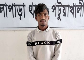 গরু চুরি করে জবাই দিয়ে ভাগাভাগি: কৃষকদলনেতাসহ পাঁচ জনের নামে মামলা, গ্রেপ্তার ১