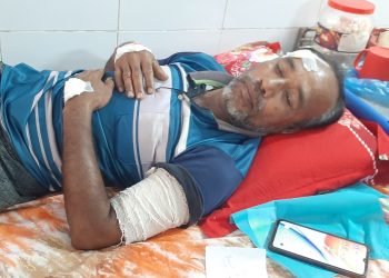 গলাচিপায় কৃষককে ছুরিকাঘাত করে টাকা ছিনতাই