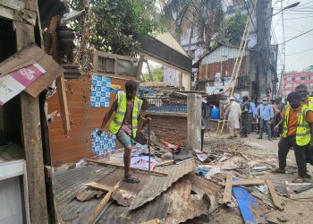 পটুয়াখালীতে সরকারি সম্পত্তি পুনরুদ্ধারে উচ্ছেদ অভিযান