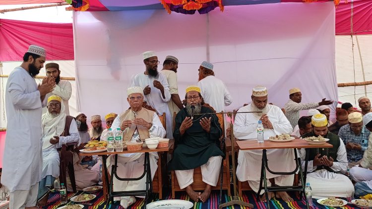 দুমকির পাংগাশিয়া দরবার শরীফের ইফতার মাহফিল অনুষ্ঠিত