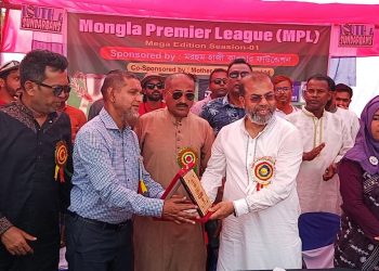 মোংলা প্রিমিয়ার লিগ’র জমকালো উদ্বোধন করলেন প্রতিমন্ত্রী শেখ ফরিদুল ইসলাম