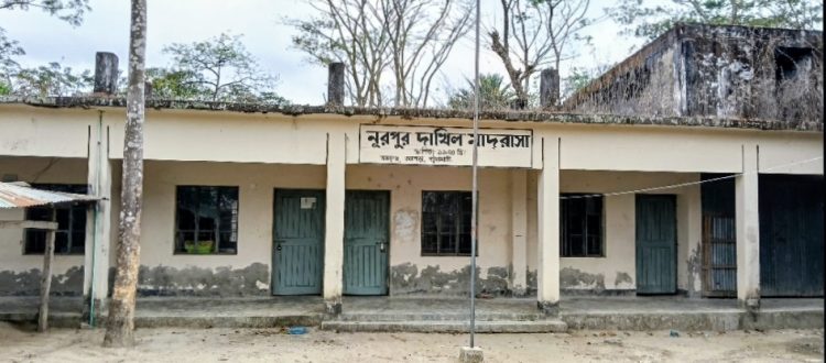 কলাপাড়ায় মাদ্রাসার নিয়োগ বাণিজ্য বৈধ করতে গোপনে ম্যানেজিং কমিটি গঠন