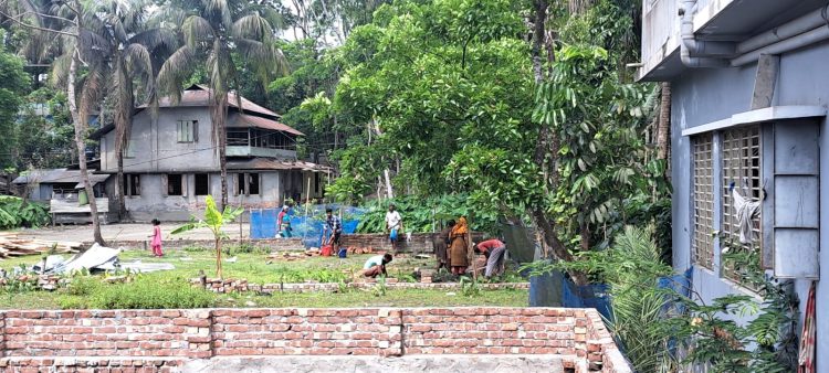 ‎গলাচিপায় গণঅধিকার নেতার বিরুদ্ধে বিএনপি নেতার বসতবাড়ি দখলের অভিযোগ