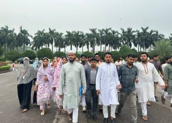 বাউফলের শিক্ষার্থীদের স্বপ্নযাত্রা: ড. মাসুদ এমপির উদ্যোগে জাতীয় সংসদ ভিজিট