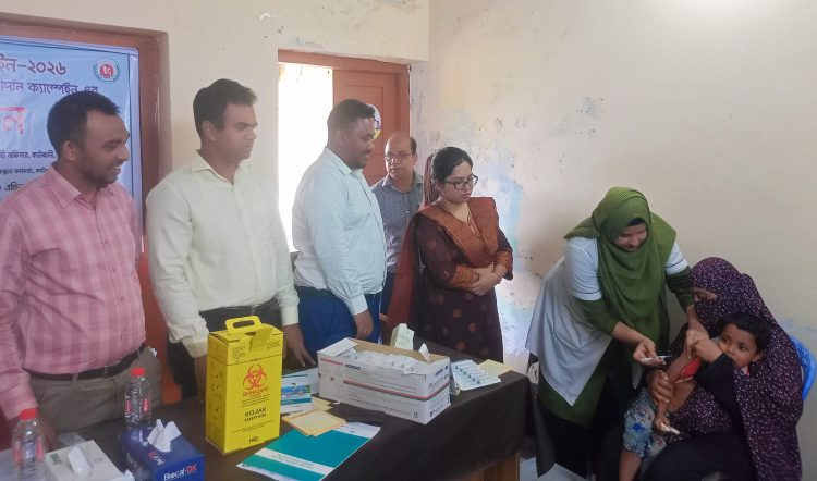 কাউখালীতে হাম-রুবেলা টিকাদান ক্যাম্পেইনের উদ্বোধন