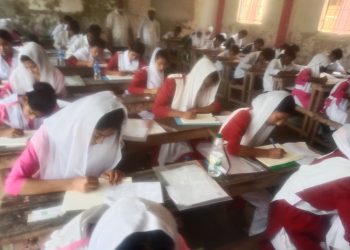 গলাচিপায় শান্তিপূর্ণ পরিবেশে এসএসসি ও সমমানের পরীক্ষা অনুষ্ঠিত