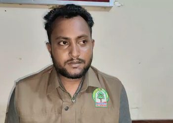 কুয়াকাটায় বনবিভাগের কর্মীদের ওপর বনদস্যুদের হামলা, মারধর-লুটপাট