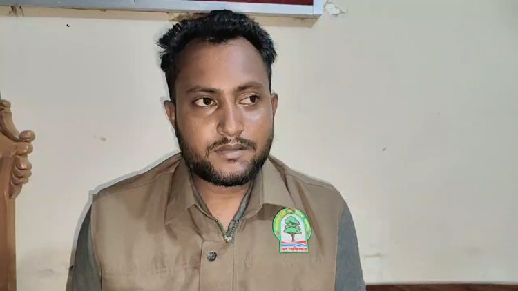 কুয়াকাটায় বনবিভাগের কর্মীদের ওপর বনদস্যুদের হামলা, মারধর-লুটপাট