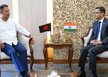 প্রধানমন্ত্রীর সঙ্গে ভারতীয় হাইকমিশনার প্রণয় ভার্মা’র সাক্ষাৎ