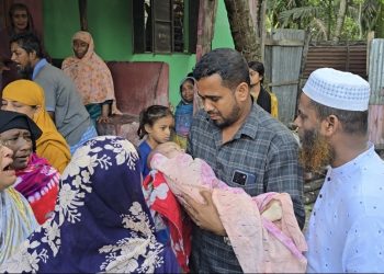 দুমকিতে হাম-নিউমোনিয়ার কাছে হার মানলো ছোট্ট আয়মান, এলাকায় শোক