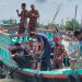 মোংলায় ট্রলার থেকে পড়ে যুবক নিখোঁজ চলছে উদ্ধার কাজ