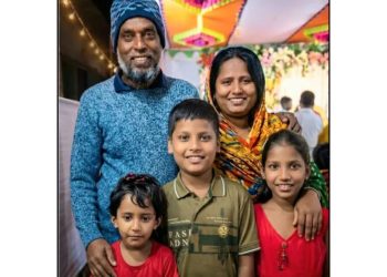 ‎গ্যাসের আগুনে দগ্ধ বাউফলের স্ত্রী ও তিন সন্তানকে স্বামী কালামের কবরের পাশে দাফন