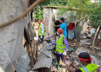 কলাপাড়া শহরের খালের অবৈধ স্থাপনা অপসারণ কার্যক্রম শুরু