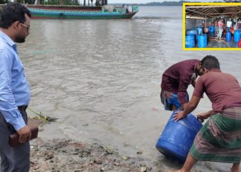 গলাচিপায় প্রায় অর্ধকোটি টাকা মূল্যের গলদা চিংড়ির রেনু জব্দ