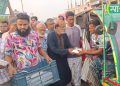 জিয়াউর রহমানের শাহাদাত বার্ষিকীতে মির্জাগঞ্জে দুঃস্থদের মাঝে বিএনপির খাবার বিতরণ